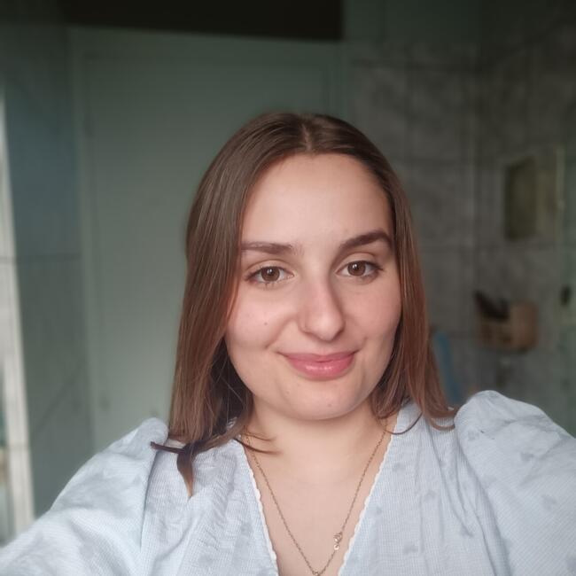 Babysitter in Mérignac: Aliénor