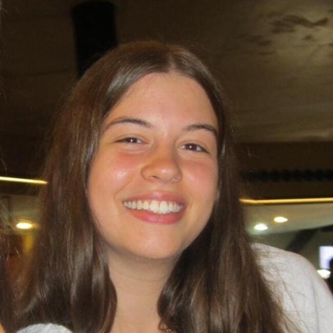 Babysitter in Porto: Sofia