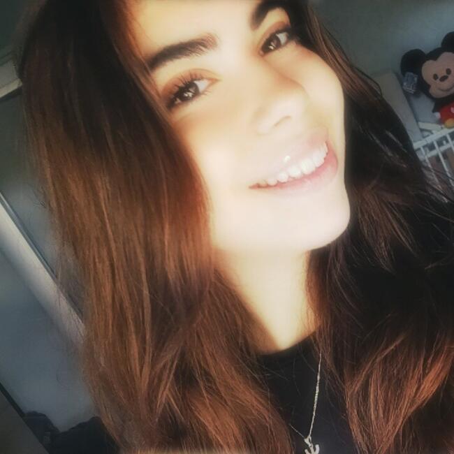 Babysitter in Niort: Mélina