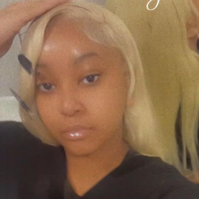 Babysitter in Borehamwood: Sarah