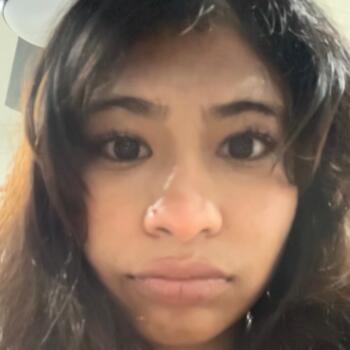 Babysitter Brisbane: Zee