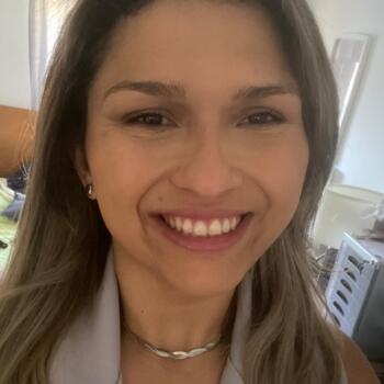 Babysitter in Queluz: Rayssa