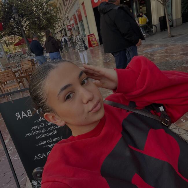 Babysitter a Battipaglia: Eligia Karol