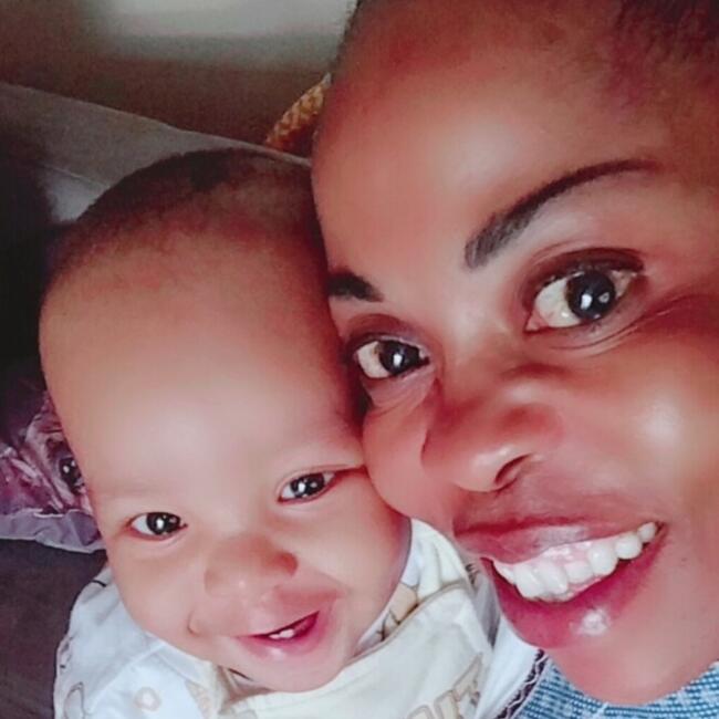 Babysitter in Johannesburg: Busi Bens