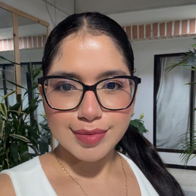 Trabajo para niñera en Cali: Maria de los angeles