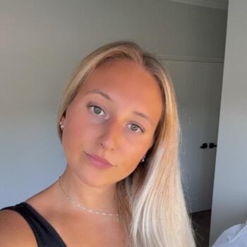 Babysitter in Étampes: ELISA