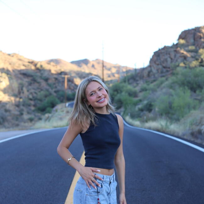 Babysitter in Tempe: Ava