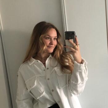 Baby-sitter in Rouen: Jade