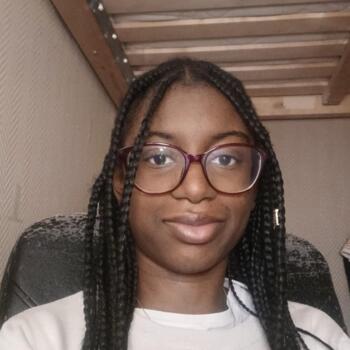 Babysitter in Parijs: Kaycie