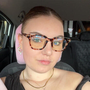 Babysitter in Forster: Kayla
