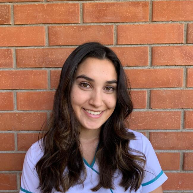 Babysitter in Calgary: Florencia