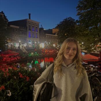 Babysitter in Gronau: Mya