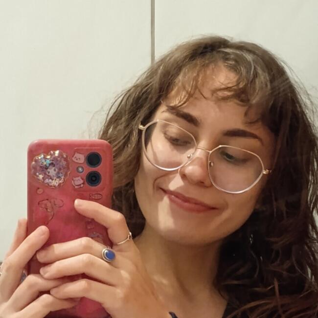 Babysitter in Joinville: Isabele
