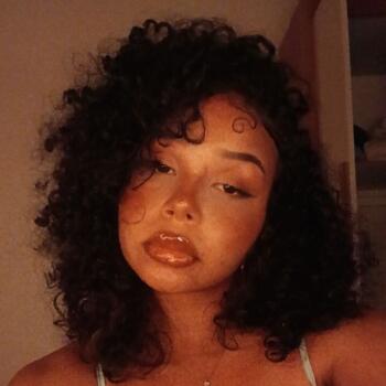 Babá em Teixeira de Freitas: Ana Clara