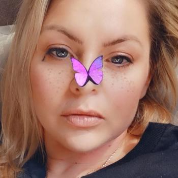 Babysitter in Kitchener: Jennifer