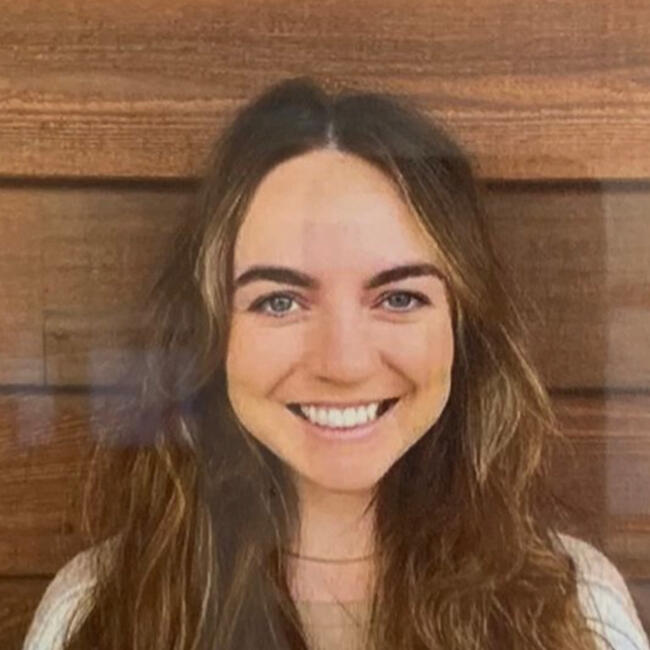 Babysitter in Queenstown: Emer