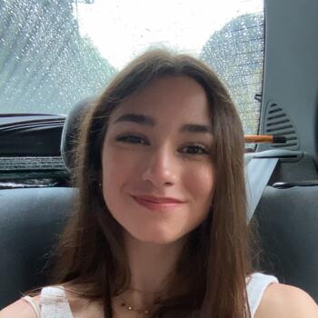 Babysitter in Valladolid: Lucía