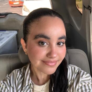 Niñera en Vecindario: Salma