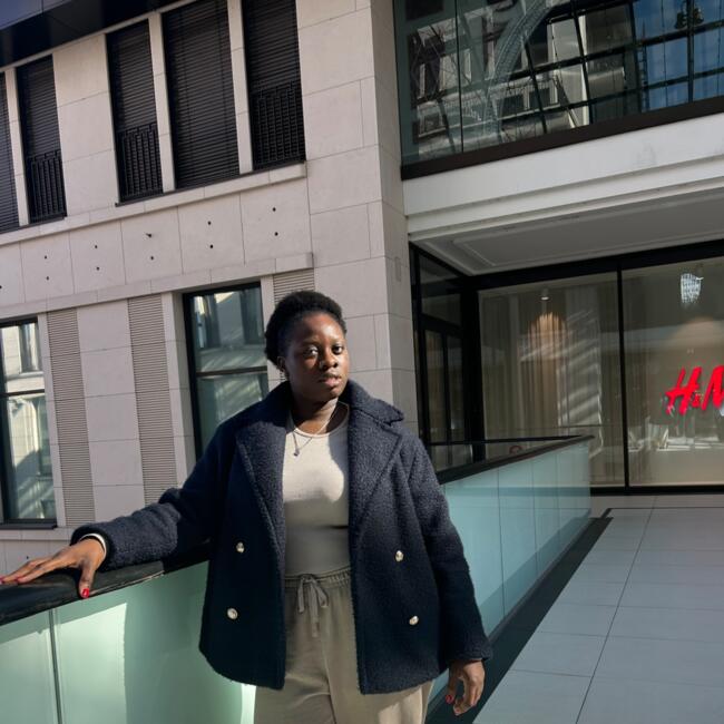 Babysitter Job in Berlin: Whnoma