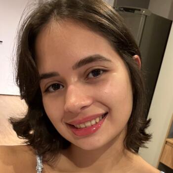 Babysitter Cuiabá: Brunna