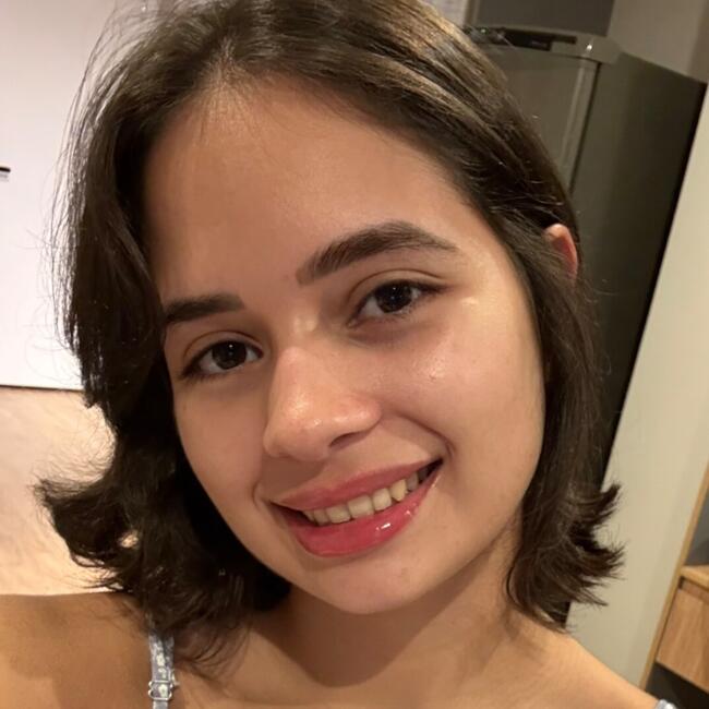 Babysitter in Cuiabá: Brunna