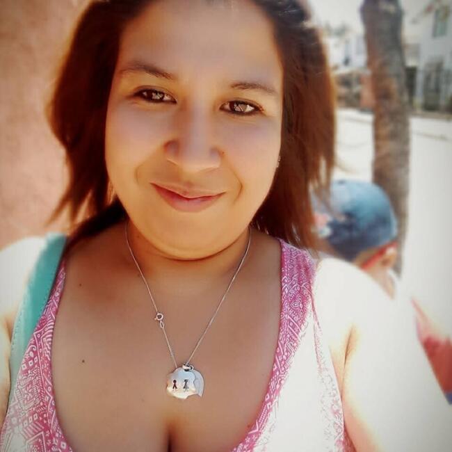 Babysitter in Los Ángeles: Nicol
