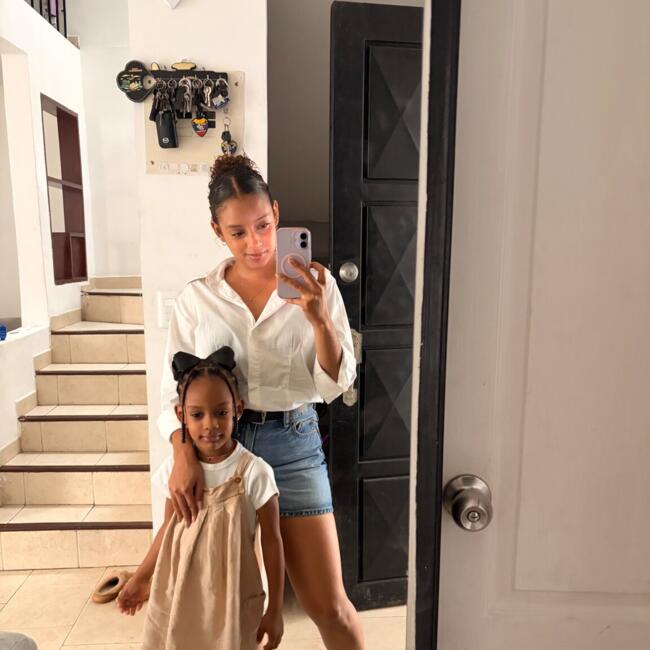 Babysitting job in Santiago de Cali: Eva