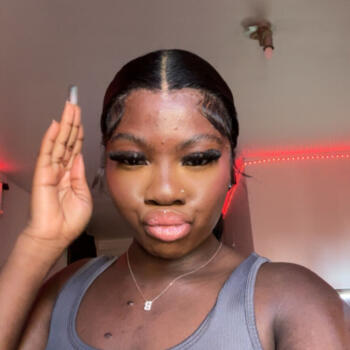 Babysitter Saint-Ouen: Anasthasie Josianne
