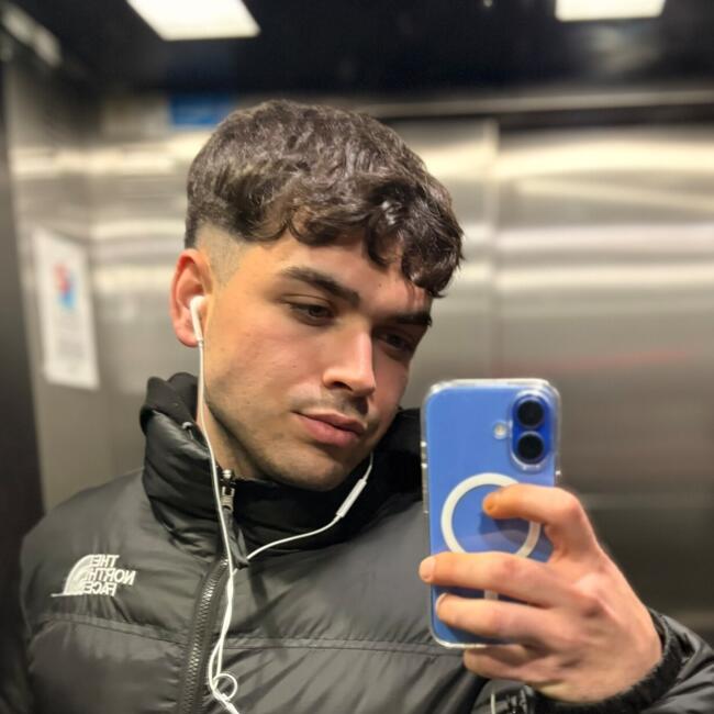 Babysitter in Madrid: Pablo