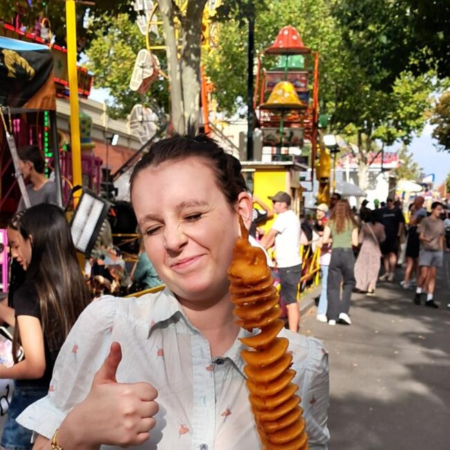 Babysitter in Ballarat: Rosalind