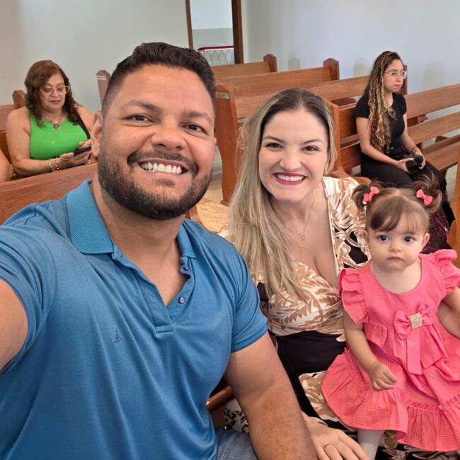 Emprego de babá em Brasília: Gustavo