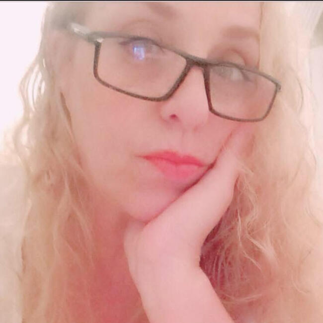 Babá em Caçapava: Malú