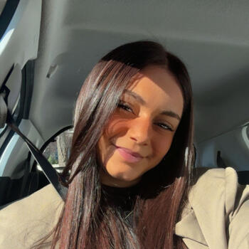 Babysitter Saint-Georges-dOrques: Lisa