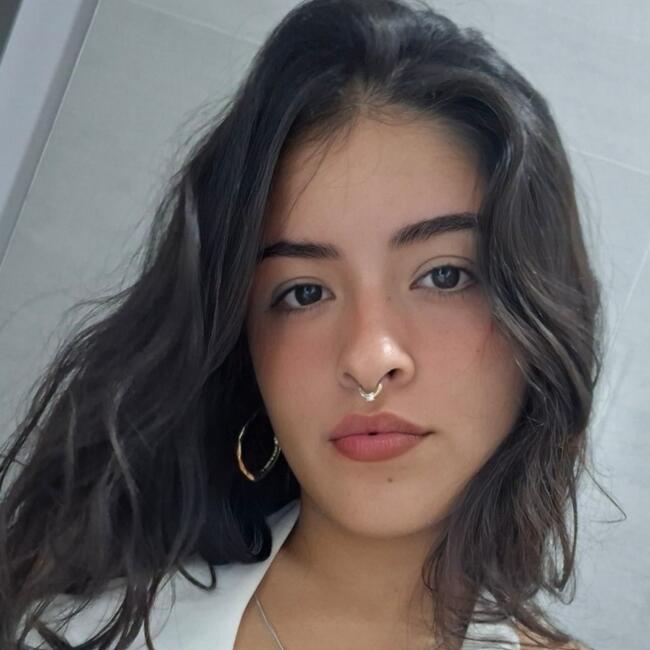 Niñera en Villa Carmela: Sophia