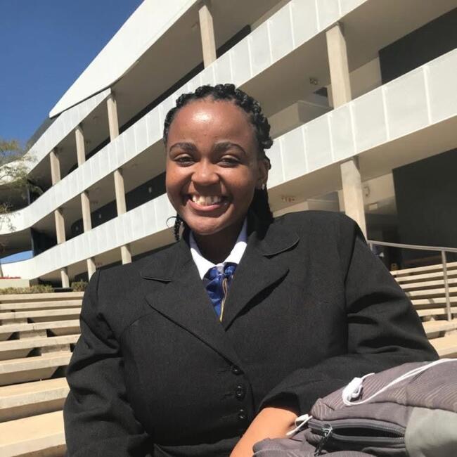 Babysitter in Pretoria: Omphile