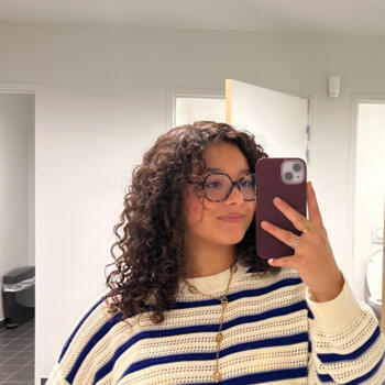 Babysitter in Rueil-Malmaison: Lina