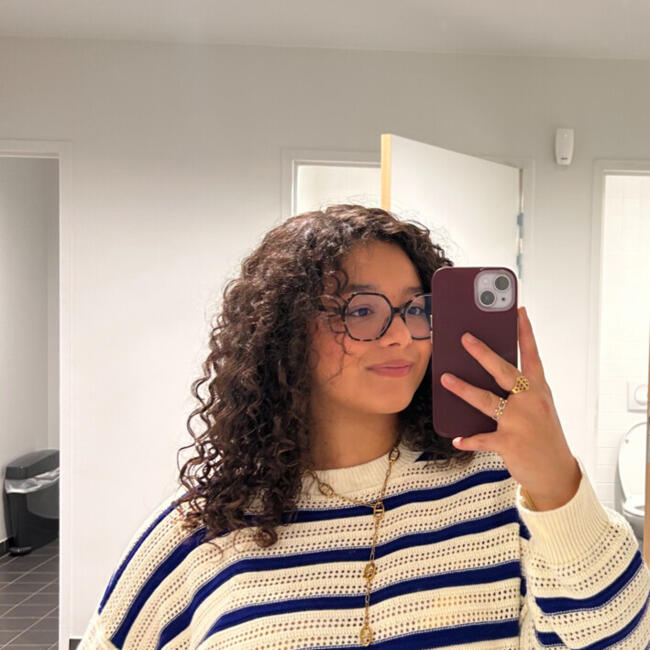 Babysitter in Rueil-Malmaison: Lina