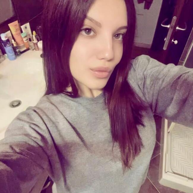 Babysitter a Massa: Francesca Sharon