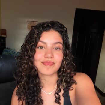 Babysitter in Heredia: Amanda