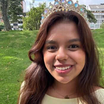 Babysitter in Bogotá: Valentina