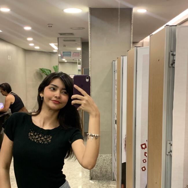 Babysitter in Rio de Janeiro: Yasmim