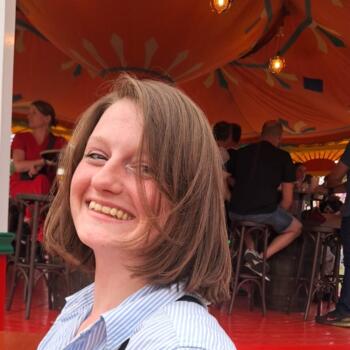 Babysitter Maaseik: Eline