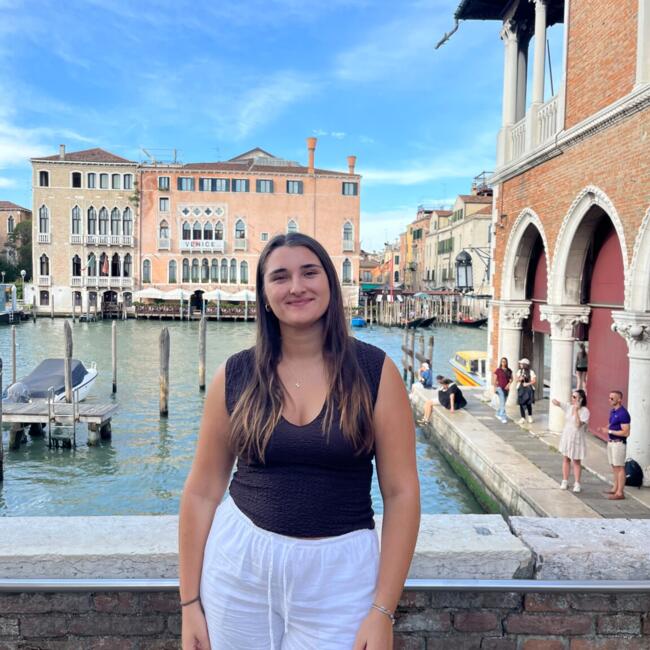 Babysitter in Coimbra: Margarida