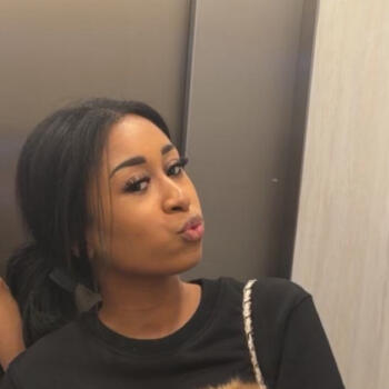 Babysitter in Saint-Maurice: Norah