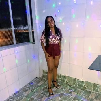 Agência de babá em Salvador: Cris