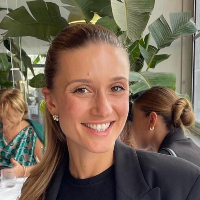 Babysitter in Ibiza Town: Carina