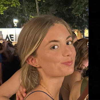 Babysitter Beaucamps-Ligny: Lola
