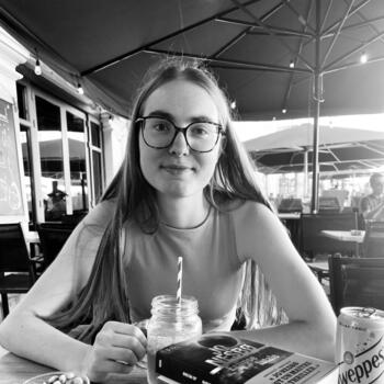 Babysitter in Noisiel: Zoé