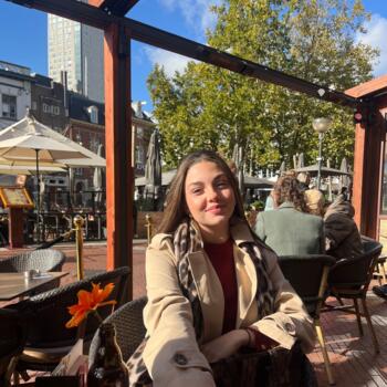 Babysitter in Alicante: Candela