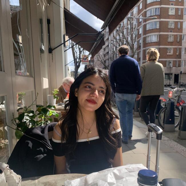 Babysitter in Nottingham: Aida